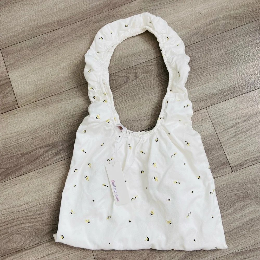 Find Me Now White Ruffle Shoulder Bag Smocked Tote NWT